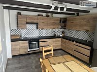 RD Kožušice – venkovský dům s garáží, dílnou a velkou zahradou na klidném místě v malé obci - 08.JPEG