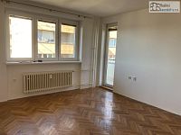 Pronájem bytu 2+1 Brno, Řečkovice, ul. Ječná, 55 m², 5.NP – balkón, klidná ulice, bezvadný stav - 03.JPEG