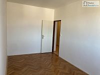 Pronájem bytu 2+1 Brno, Řečkovice, ul. Ječná, 55 m², 5.NP – balkón, klidná ulice, bezvadný stav - 11.JPEG