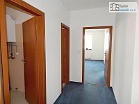 Pronájem kancelářských prostor 4+kk, 87 m² - Brno, Řečkovice, Maříkova – 4 kanceláře, koupelna, vyhrazené parkování, garáž - 005.JPG