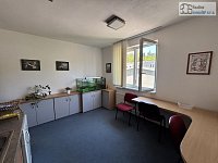 Pronájem kancelářských prostor 4+kk, 87 m² - Brno, Řečkovice, Maříkova – 4 kanceláře, koupelna, vyhrazené parkování, garáž - 019.JPEG