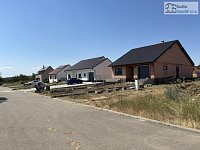 Pozemek Ostrovánky, 1.500 m² – hezký pozemek pro rodinný dům v blízkosti lesa, 7 km od Kyjova - 002.JPEG
