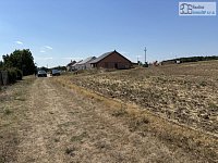 Pozemek Ostrovánky, 1.500 m² – hezký pozemek pro rodinný dům v blízkosti lesa, 7 km od Kyjova - 003.JPEG