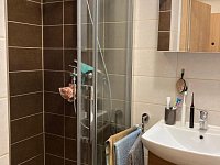 Pronájem bytu 2+kk Brno, Řečkovice, ul. Ječná, 2.NP, 54 m² – po rekonstrukci - balkón, klidná ulice - 08.jpg
