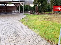 1/2 rodinného domu Zlín - Kostelec, po kompletní rekonstrukci, parkování, zahrada, velký sklep - Obrázek k zakázce č.: 639721