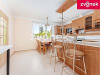 Vila k bydlení a podnikání ve středu Zlína - Obrázek k zakázce č.: 715542