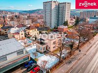 Prvorepubliková vila s bazénem a velkým pozemkem u centra Zlína – Tř. T. Bati - Obrázek k zakázce č.: 726631