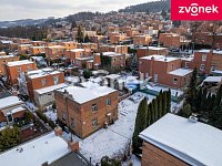 Baťovský půldomek s velkou zahradou a studnou na prestižní adrese Tř. Tomáše Bati - Obrázek k zakázce č.: 724991