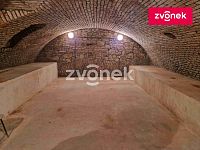 Pronájem sklepních prostor v centru Uh. Hradiště. - Obrázek k zakázce č.: 712802