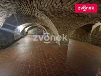 Pronájem sklepních prostor v centru Uh. Hradiště. - Obrázek k zakázce č.: 712802
