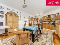 Rodinný dům 4+1 s garáží a bazénem, Pozlovice - Obrázek k zakázce č.: 717052