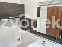 2+1 Zlín - Kostelec, zahrada, stání pro auto, ihned k nastěhování - Obrázek k zakázce č.: 607723