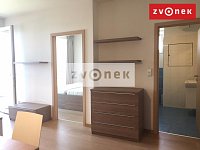 Byt 2+kk Zlín, Pod Křiby, terasa, stání venkovní pro auto, vybavený. - Obrázek k zakázce č.: 583263