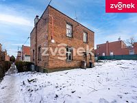 Baťovský půldomek s velkou zahradou na prestižní adrese Tř. Tomáše Bati