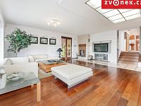 Reprezentativní vila s wellness + samostatný dům 3+1 – ideální pro rodinu i firmu - Obrázek k zakázce č.: 701006