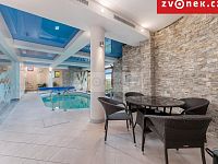 Reprezentativní vila s wellness + samostatný dům 3+1 – ideální pro rodinu i firmu - Obrázek k zakázce č.: 701006