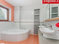 Reprezentativní vila s wellness + samostatný dům 3+1 – ideální pro rodinu i firmu - Obrázek k zakázce č.: 701006