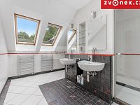 Reprezentativní vila s wellness + samostatný dům 3+1 – ideální pro rodinu i firmu - Obrázek k zakázce č.: 701006