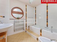 Reprezentativní vila s wellness + samostatný dům 3+1 – ideální pro rodinu i firmu - Obrázek k zakázce č.: 701006