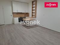 Pronájem 1+kk Zlín Nad Stráněmi - Obrázek k zakázce č.: 725581