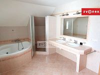 Pronájem rodinného domu Zlín - Na Výsluní, garáž, zahrada - Obrázek k zakázce č.: 677756