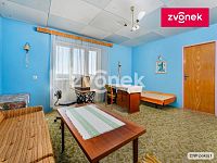 Rodinné sídlo s velkorysou zahradou 1 144 m² na prestižní adrese v Lukově - Obrázek k zakázce č.: 730931