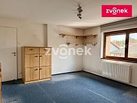 RD Mysločovice, garáž, rekonstrukce, ihned k nastěhování - Obrázek k zakázce č.: 728121