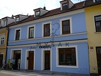 Pronájem zařízené garsonky v centru ČB, Kněžská ulice