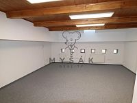 Samostatná kancelář 36 m2 v Krajinské ulici,  v centru Českých Budějovic - IMG_0453.JPG