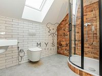 Zařízená garsoniéra s parkovacím místem v novostavbě domu v Drahotěšicích - 11.jpg