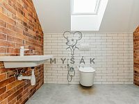 Zařízená garsoniéra s parkovacím místem v novostavbě domu v Drahotěšicích - 12.jpg