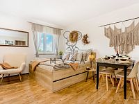 Zařízená garsoniéra s parkovacím místem v novostavbě domu v Drahotěšicích - Cimrovka_04.jpg