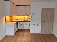 Pronájem nové garsoniéry 27 m2 v přízemí zrekonstruovaného domu v Mladém, Palmová ulice