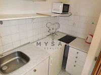 Studentský byt 3+1 v ulici Fráni Šrámka, České Budějovice - IMG_0477.JPG