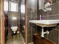 Soubor nemovitostí v ulici Oskara Nedbala ve Čtyrech dvorech, České Budějovice - 260224_Fotoface_36.jpg