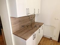 2+kk s velkou šatnou a komorou v Riegrově ulici, České Budějovice - IMG_9987.JPG