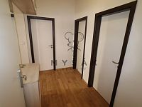 2+kk s velkou šatnou a komorou v Riegrově ulici, České Budějovice - IMG_9997.JPG