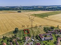 Stavební pozemek 645 m2 na okraji obce Česká Lhota u Dívčic - 250702_Fotoface_01_oznaceni.jpg