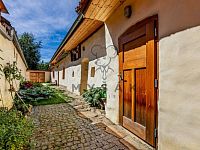 Stylová kompletně zrekonstruovaná chalupa ve Strunkovicích nad Blanicí - 250904_Fotoface_07.jpg