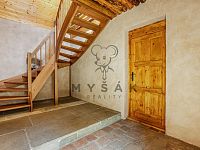 Stylová kompletně zrekonstruovaná chalupa ve Strunkovicích nad Blanicí - 250904_Fotoface_28.jpg