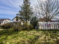 Samostatně stojící rodinný dům se dvěma garážemi v ulici Na Třepince, Lomnice nad Lužnicí - 260410_Fotoface_08.jpg