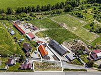 Rodinný dům s garáží ve Vitíně - 260525_Fotoface_38_ořez.jpg