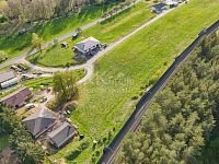 Dovoluji si Vám nabídnout stavební pozemek 2267 m2 v obci Valy u Mariánských Lázní.