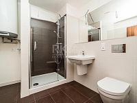 Pronájem bytu 1+kk 64m2, Beroun - Fotka 9