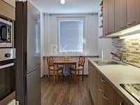 Prodej bytu 3+1/L, S, v žádané části Prahy 8 - Bohnic, ulice Krynická - Fotka 5