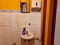 Pronájem nebytového prostoru 44 m2, Slaný, ul. Žižkova - Fotka 10