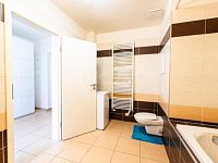 Prodej 2+kk/G, novostavba v klidné části Prahy 5, ul. Tvrdonická. - Fotka 14