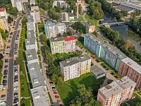 Prodej bytu 2+1, 59 m2, OV, ul. Dřevařská Cheb. - Fotka 2