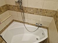 Prodej bytu 3+1/B, OV, 75 m2 v obci Slaný, ul. Cyrila Boudy - Fotka 10