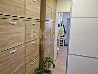 Prodej bytu 3+1/B, OV, 75 m2 v obci Slaný, ul. Cyrila Boudy - Fotka 18